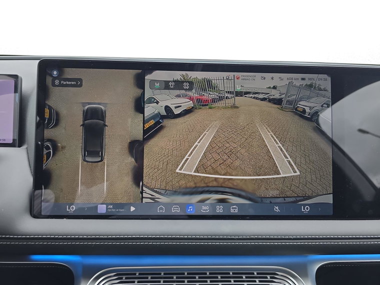 Vehicle Image 22