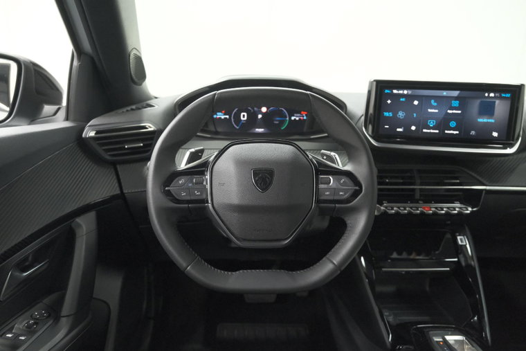 Vehicle Image 24