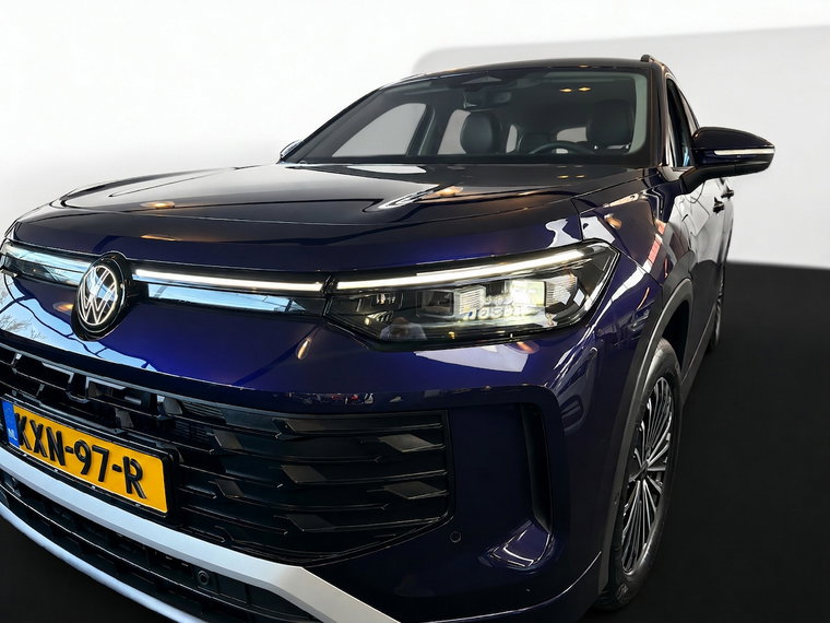 Vehicle Image 46