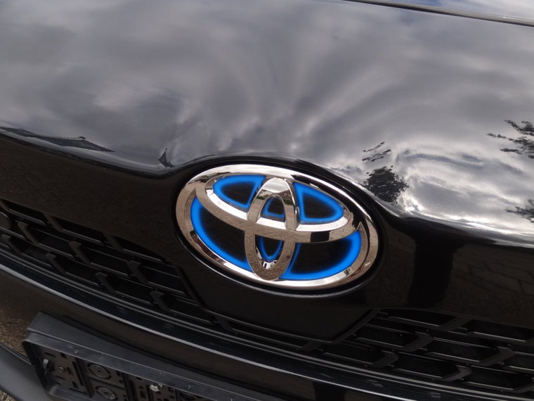Vehicle Image 12