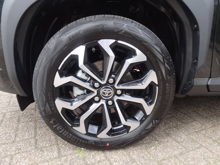 Vehicle Image 15