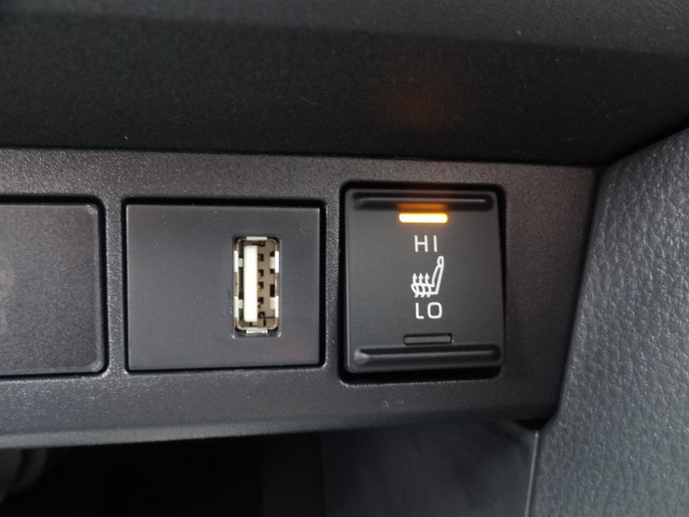 Vehicle Image 33