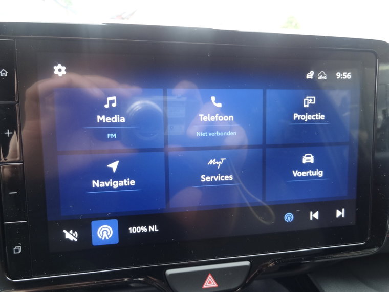 Vehicle Image 35