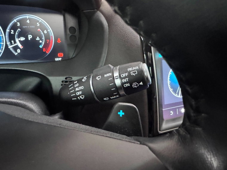 Vehicle Image 22
