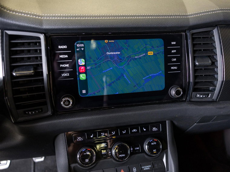 Vehicle Image 35