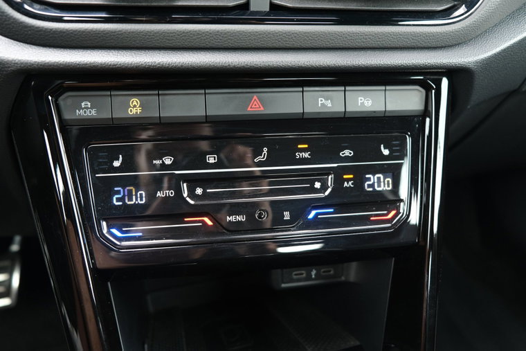 Vehicle Image 27