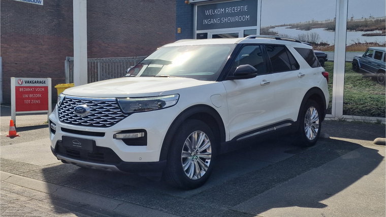 Vehicle Image 18