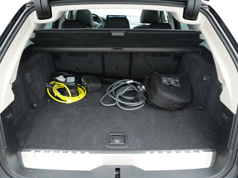 Vehicle Image 40