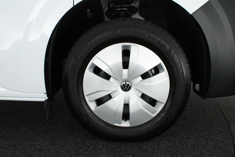 Vehicle Image 36