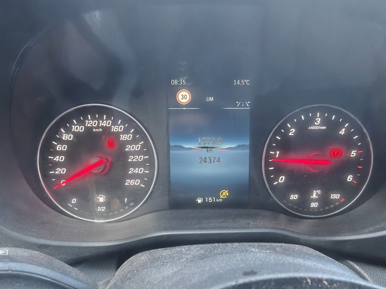 Vehicle Image 30