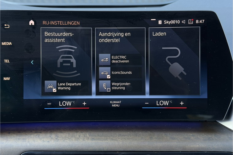 Vehicle Image 36