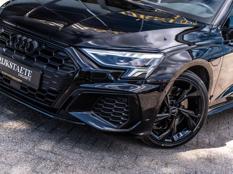 Vehicle Image 50