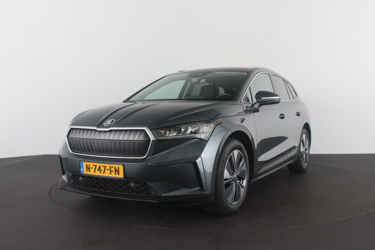Vehicle Image 38