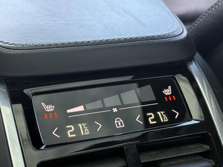 Vehicle Image 27