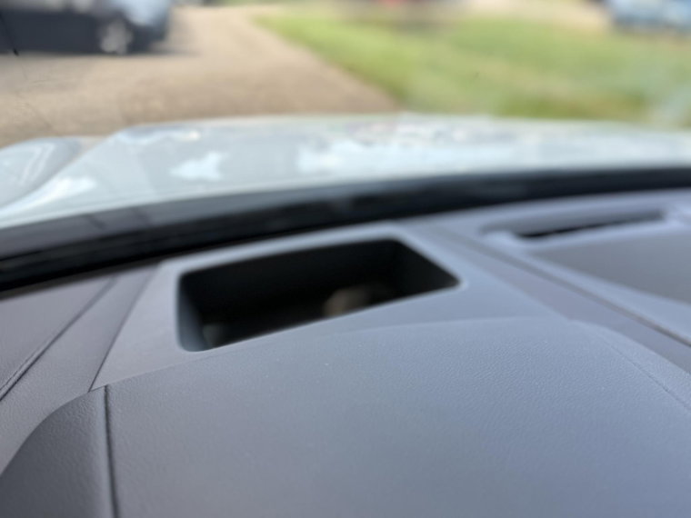 Vehicle Image 39