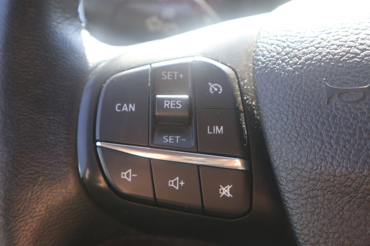 Vehicle Image 26