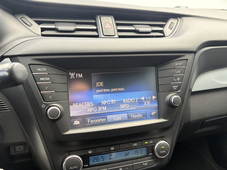 Vehicle Image 22