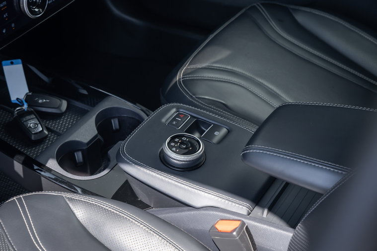 Vehicle Image 22
