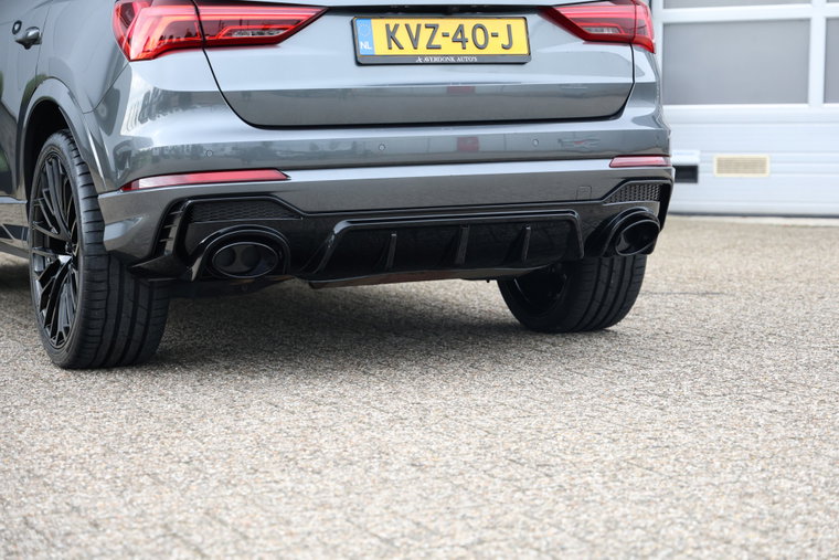 Vehicle Image 28