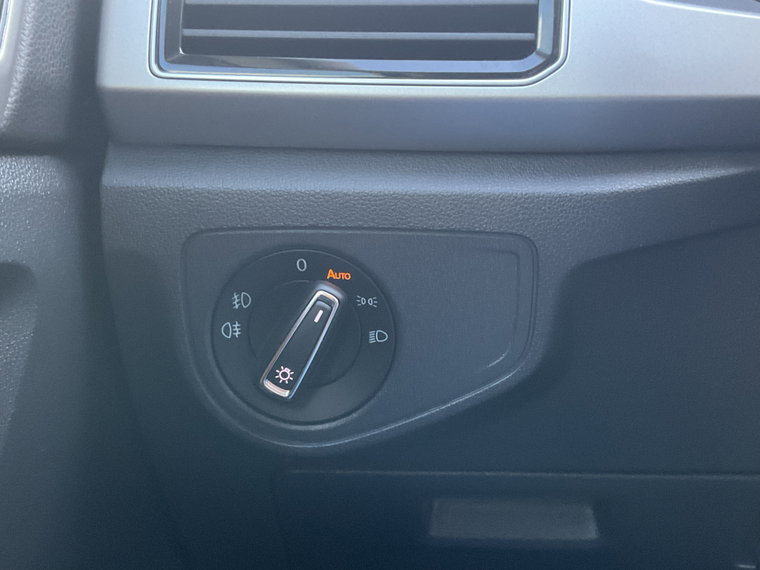 Vehicle Image 40