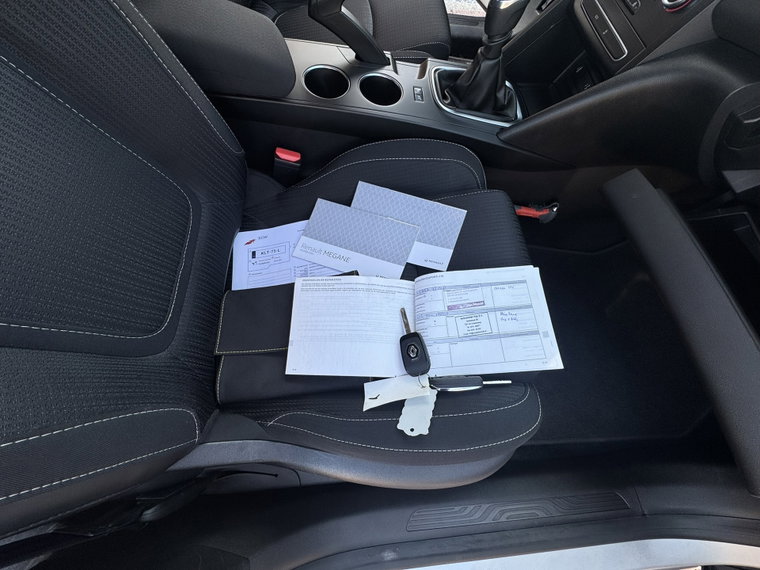 Vehicle Image 30