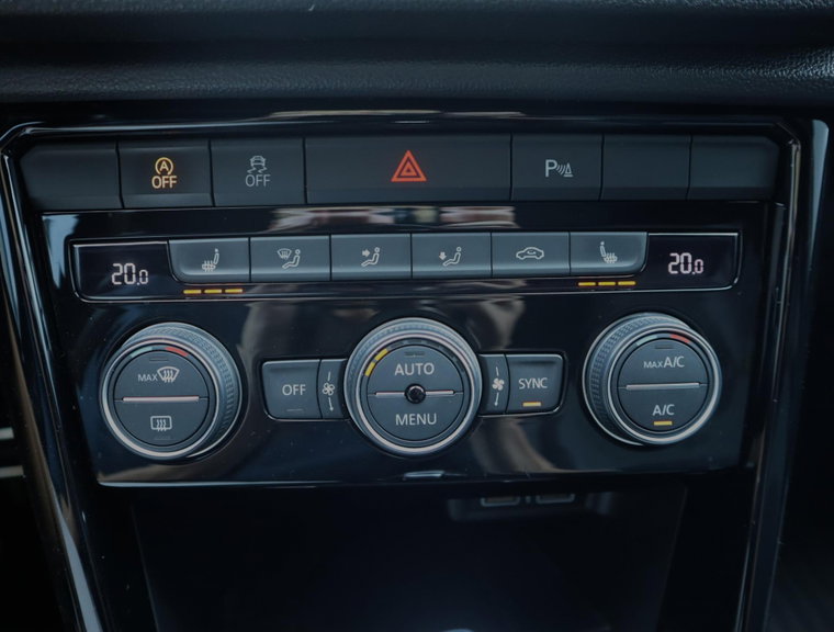 Vehicle Image 27