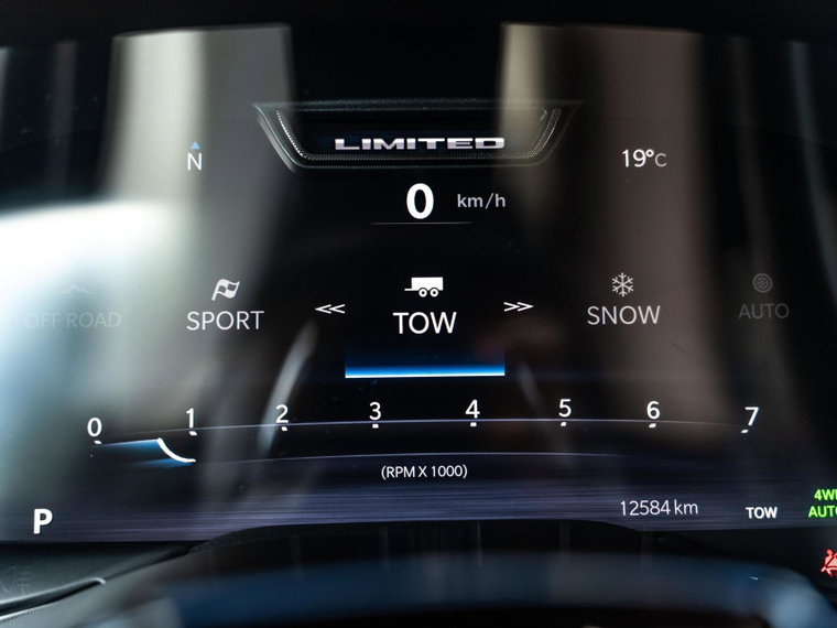 Vehicle Image 30