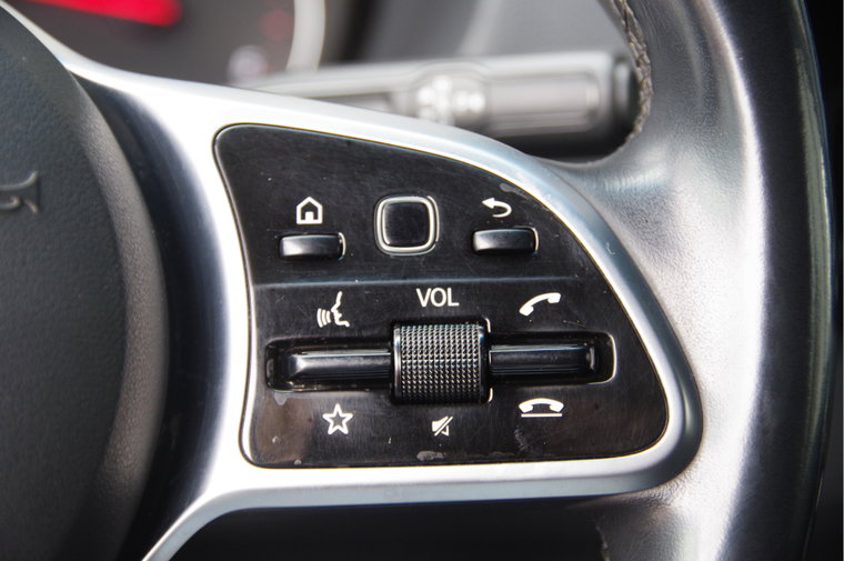 Vehicle Image 26