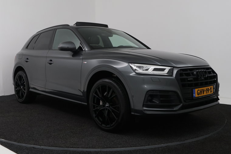 Vehicle Image 15