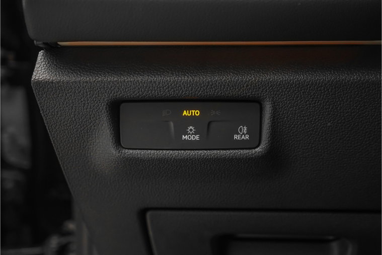 Vehicle Image 40