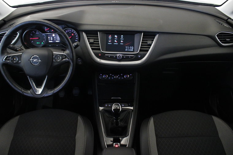 Vehicle Image 11