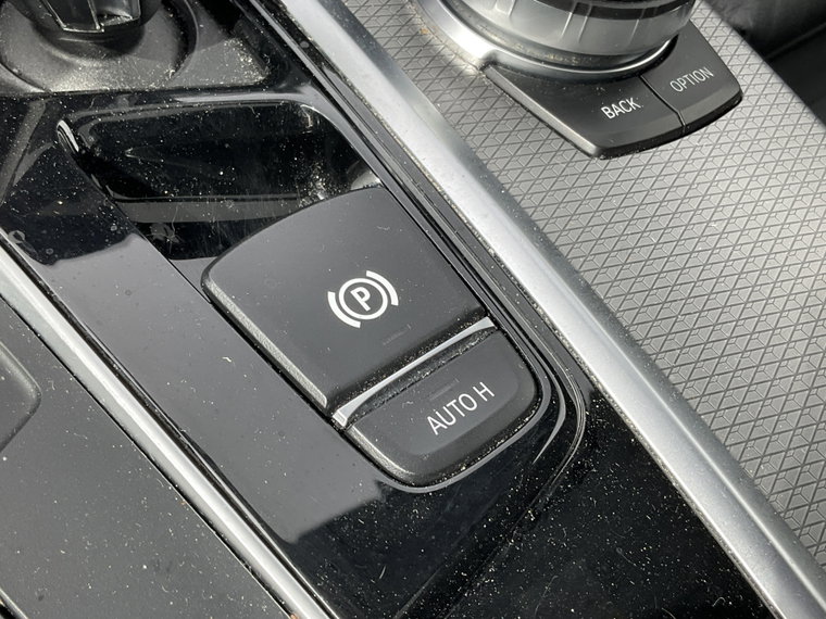 Vehicle Image 45