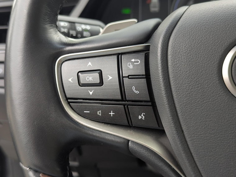 Vehicle Image 33