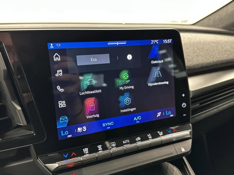 Vehicle Image 37