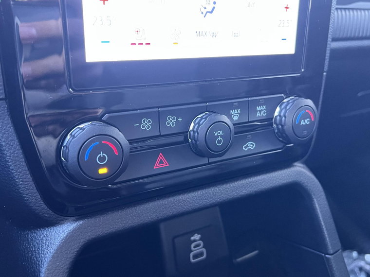 Vehicle Image 27