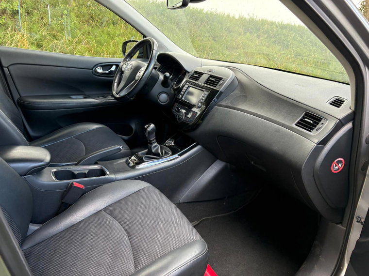 Vehicle Image 22