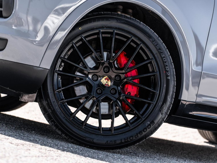 Vehicle Image 20