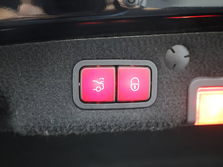 Vehicle Image 41