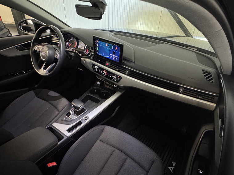 Vehicle Image 18