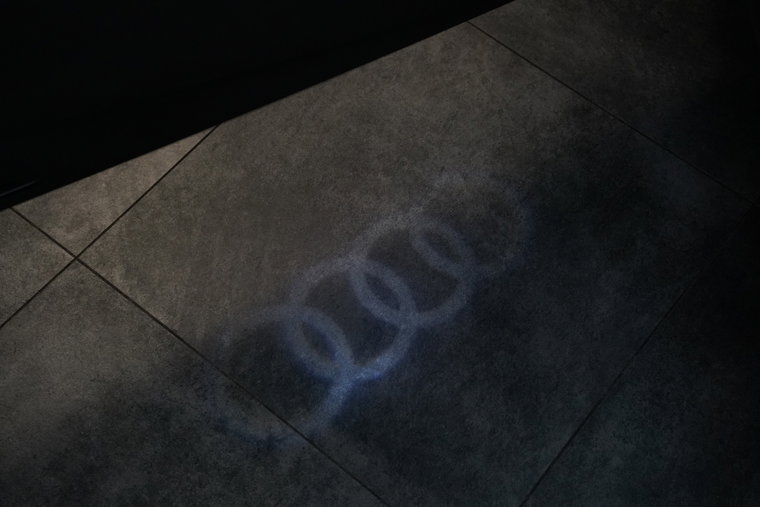 Vehicle Image 43