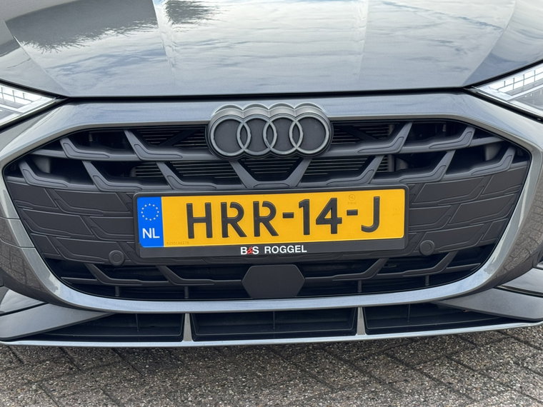 Vehicle Image 53