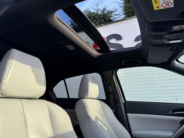 Vehicle Image 39