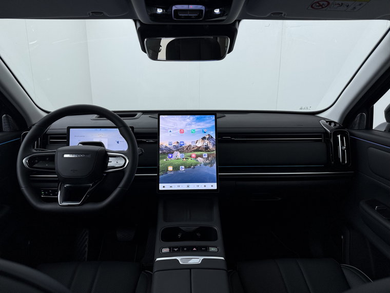 Vehicle Image 36