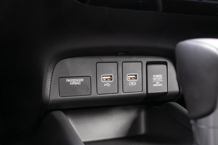 Vehicle Image 24