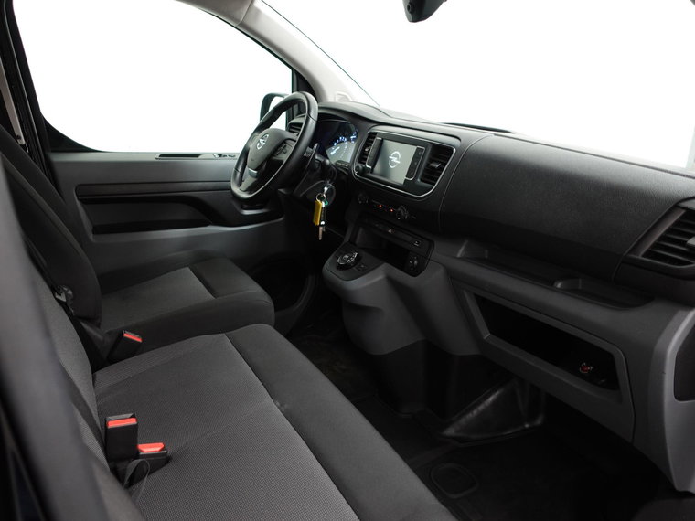 Vehicle Image 38