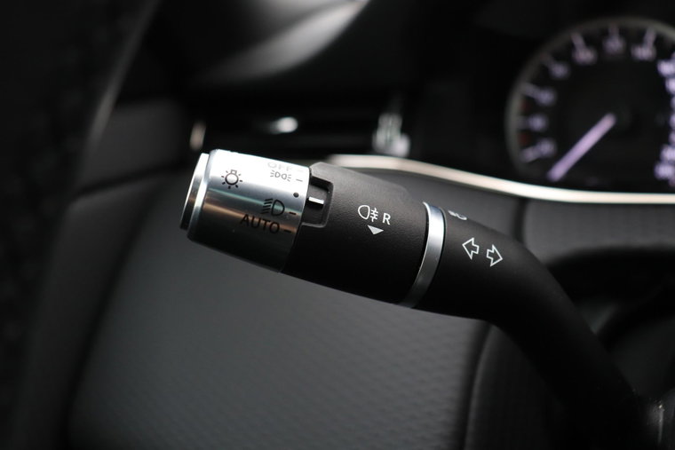Vehicle Image 35