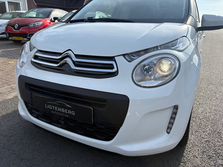 Vehicle Image 21