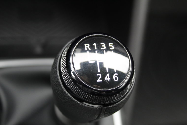 Vehicle Image 28