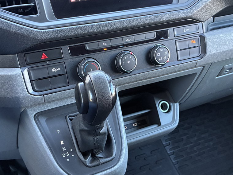 Vehicle Image 23