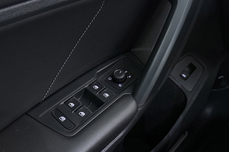 Vehicle Image 41